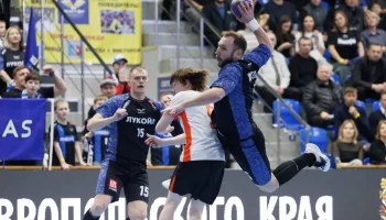 Гандбольный &laquo;Виктор&raquo; одержал десятую победу в чемпионате России